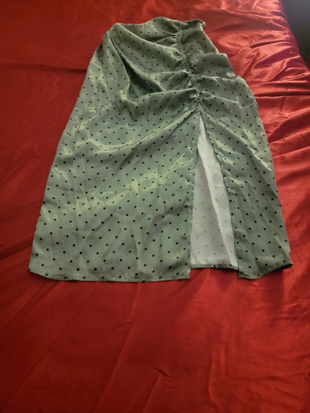 SHEIN Sage Green Polka Dot Ruched Midi Skirt with Side Slit
